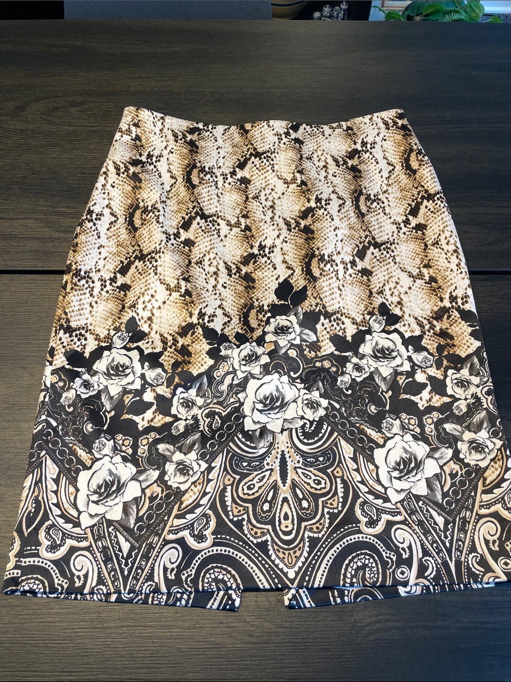 White House Black Market Black, Tan & Cream Paisley Snake-Print Pencil Skirt